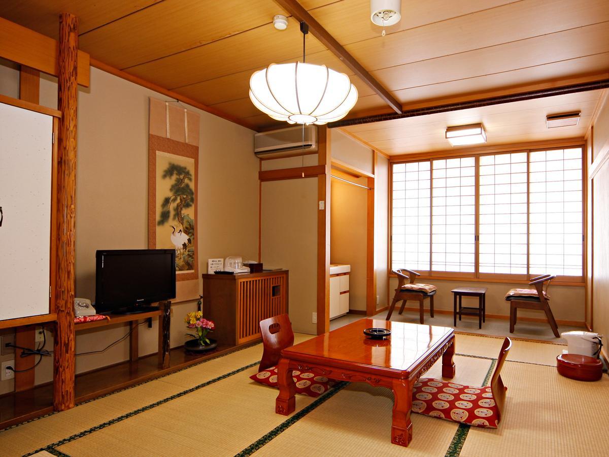 Ryokan Seizan-So Kaminoyama Eksteriør billede